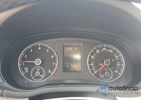 2015 Volkswagen Passat S z USA, uszkodzony, nr VIN 1VWAT7A37FC082472